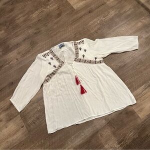TIENDA HO BLOUSE EMBROIDERED in white ,red,yellow and black size XL!!